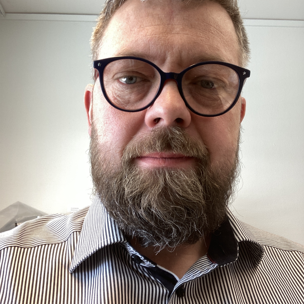 Magnus  kesson